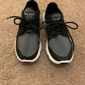 Sperry sneakers size 8